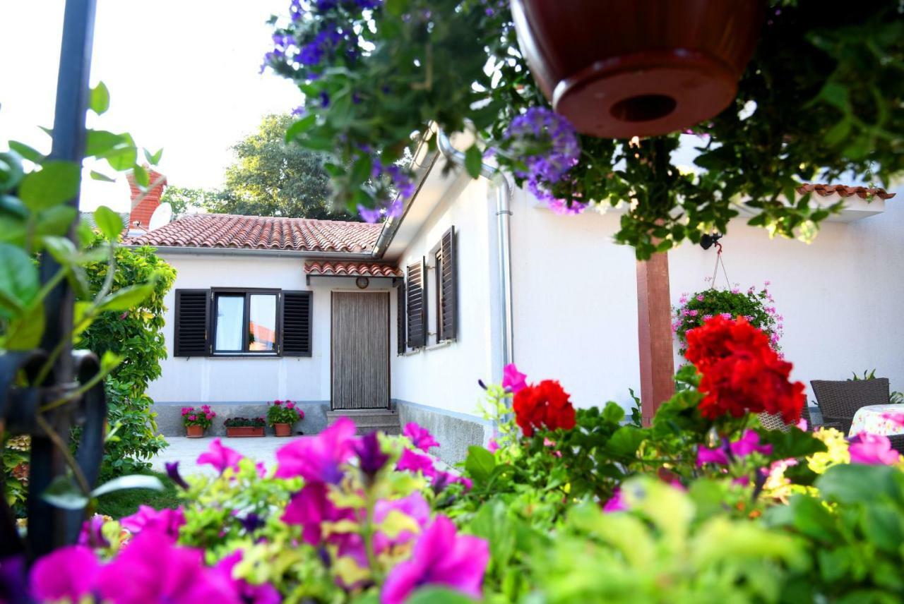 Nadia'S House Βίλα Pićan Εξωτερικό φωτογραφία